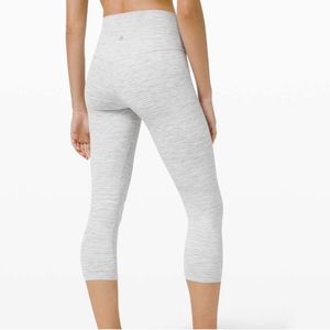 Lululemon cropped leggings